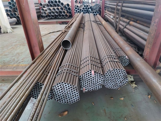 黔西南15crmog无缝钢管