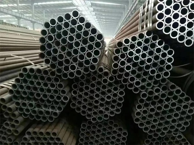 黔西南20#石油裂化用无缝钢管